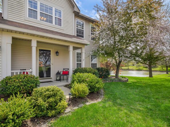 846 Meadowridge Dr, Aurora, IL 60504