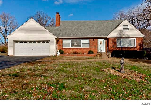 1st image of 167 Tanzberger Dr
