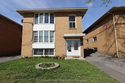 976 Saint Laurent Blvd #2 Photo 1