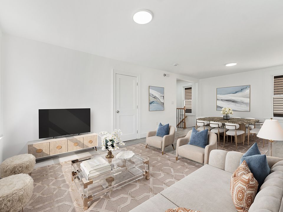 1st image of 23 Aubrey St APT 2