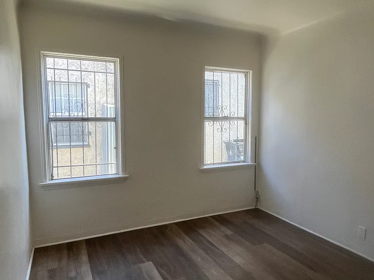 3520 W 39th St — Photo 10