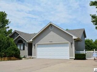 7508 SW Bingham Rd, Topeka, KS 66614