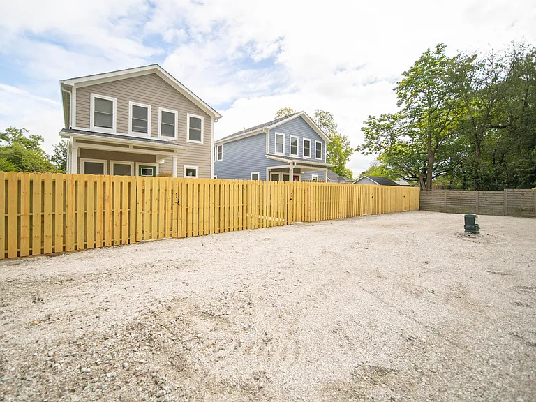 4816 Norwaldo Ave — Photo 24