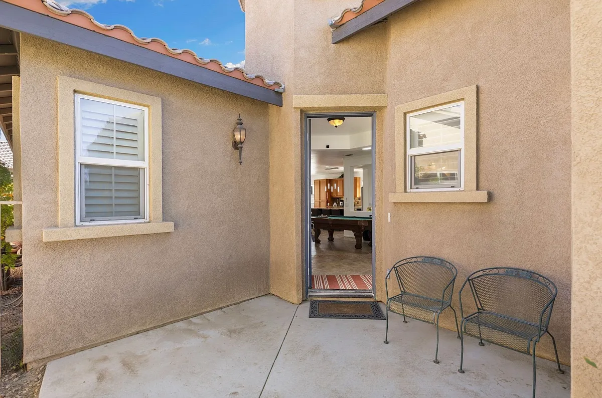 Building Photo - 82770 Matthau Dr #1