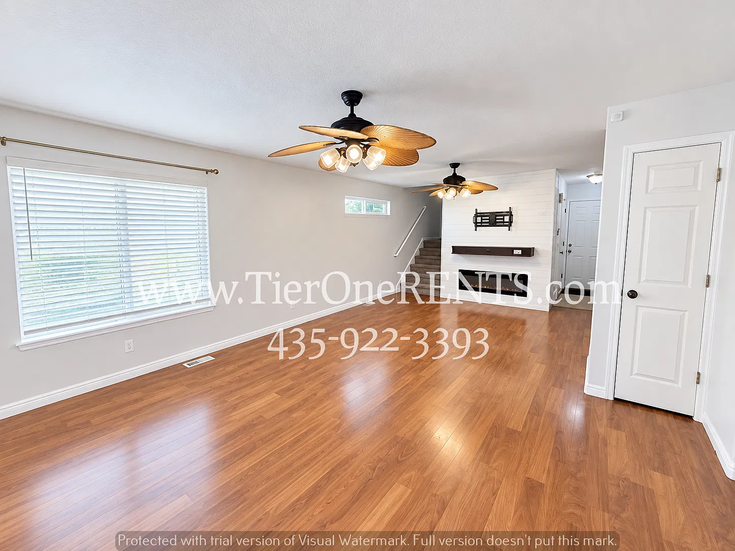 4 bed, 2.5 bath, 2406 sqft, $2,295 — Photo 2