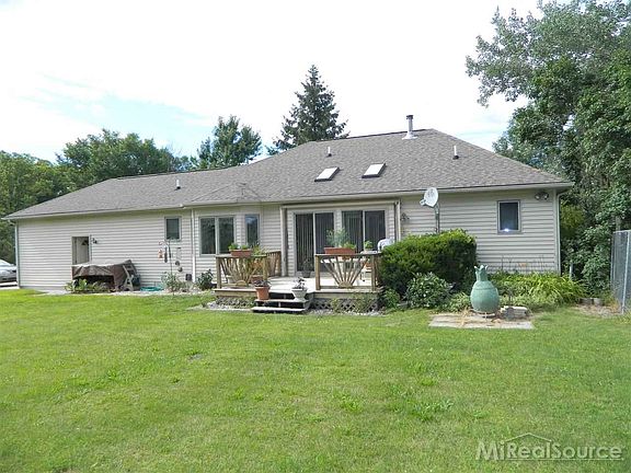 5th image of 6935 Serenity Ln