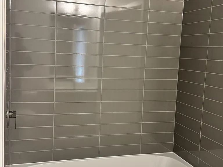 25 Wellington St S #3305 — Photo 9