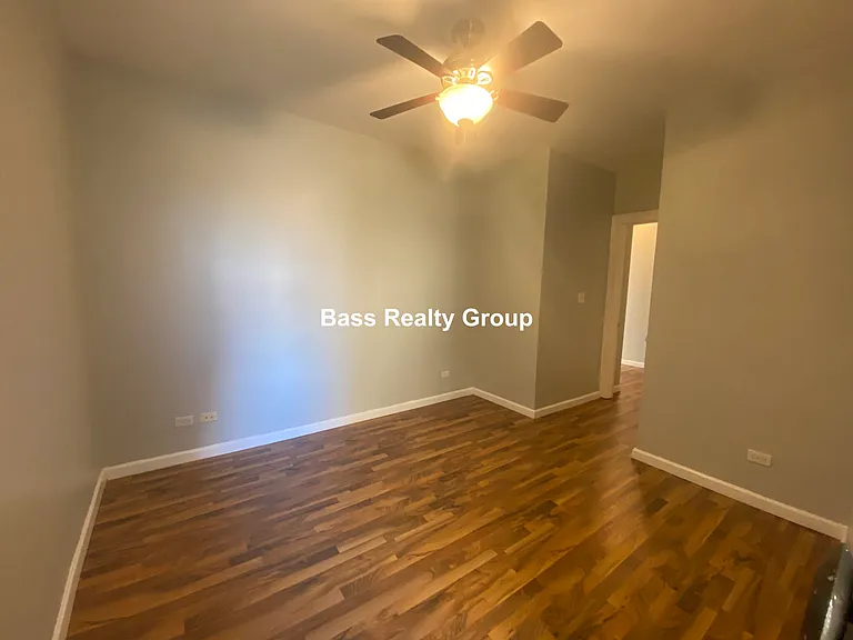 1723 W Estes Ave #210 — Photo 6