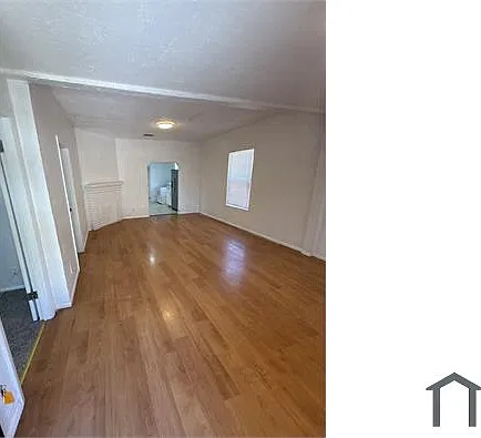 3 bed, 980 sqft, $1,950 — Photo 3