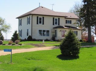 19979 200th Ave, Monticello, IA 52310
