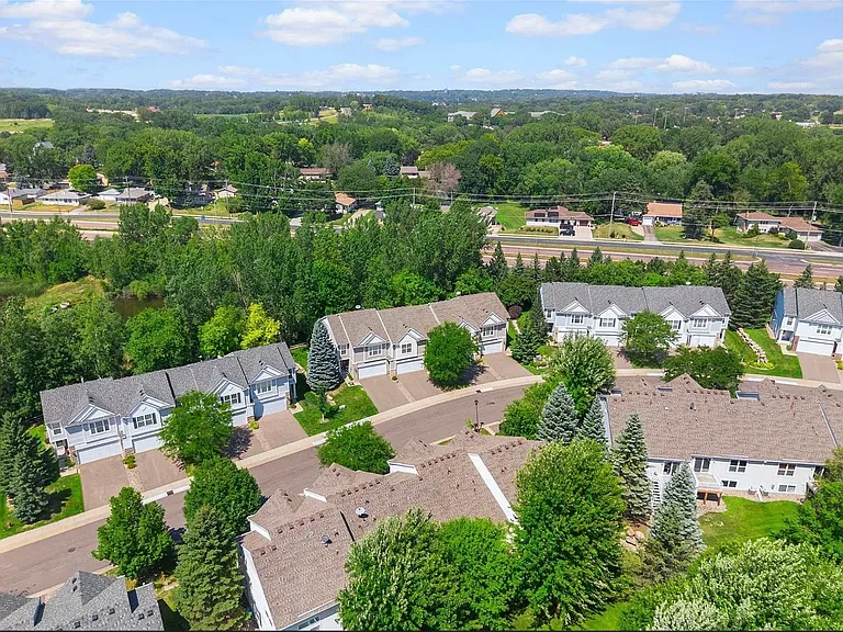 Timber Crest Dr SE — Photo 17
