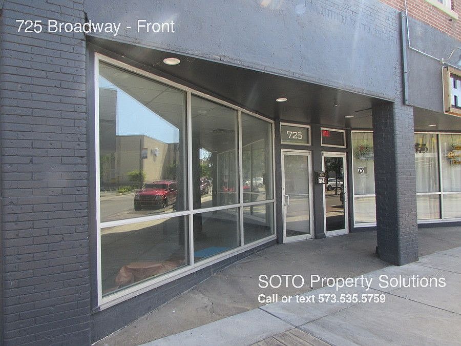 1st image of 725 Broadway St