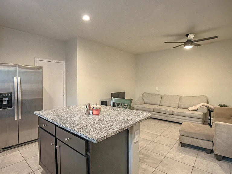24380 W Jones Ave — Photo 9