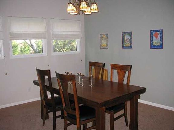 4th image of 1300 Cedar Knoll Dr