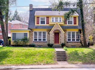 2468 Grinstead Dr, Louisville, KY 40204