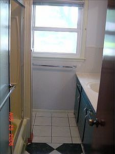 5th image of 3108 S Martinson Ave