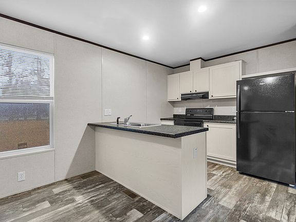 4th image of 108 Gladewood Cir