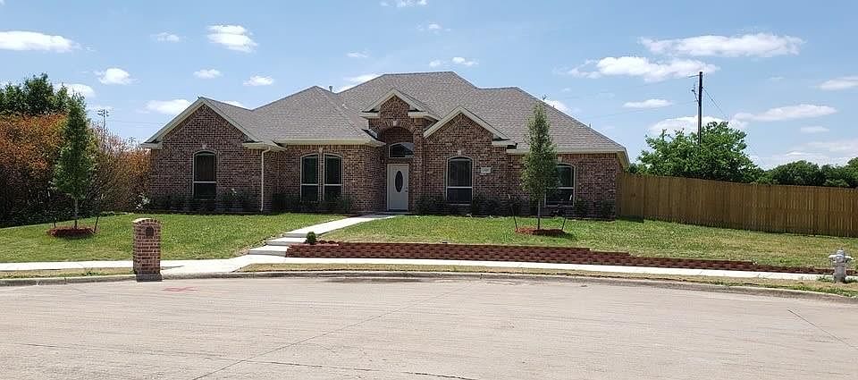 1st image of 1357 Lake Grove Ln