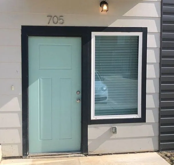 40 Q St NW — Photo 1