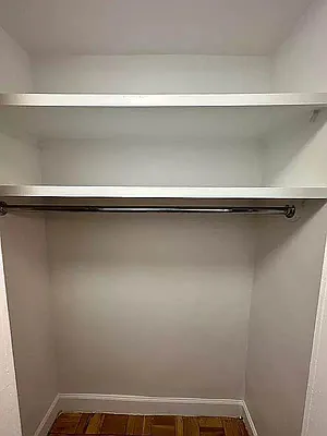 Rented by Bond New York | media 4