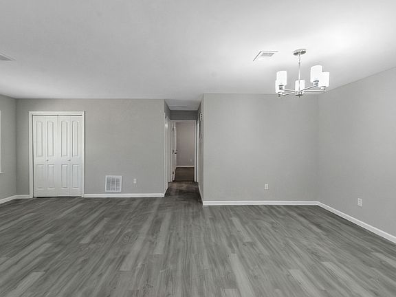 3rd image of 1843 Kirkland Rd