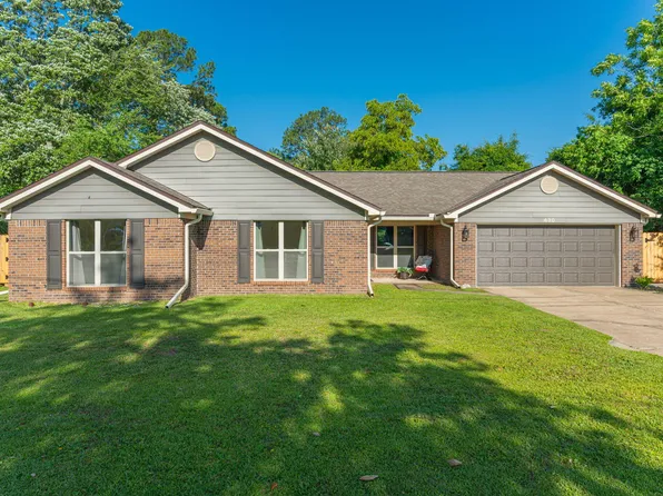 430 Northampton Cir, Fort Walton Beach, FL 32547