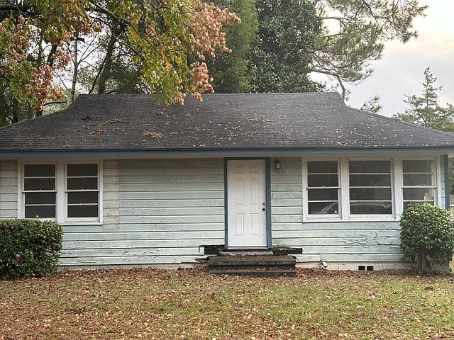 2nd image of 1803 N Troup St