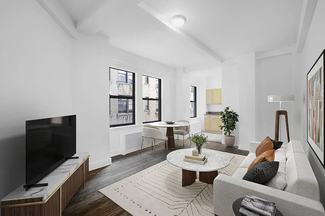 12 East 86th Street — Photo 1