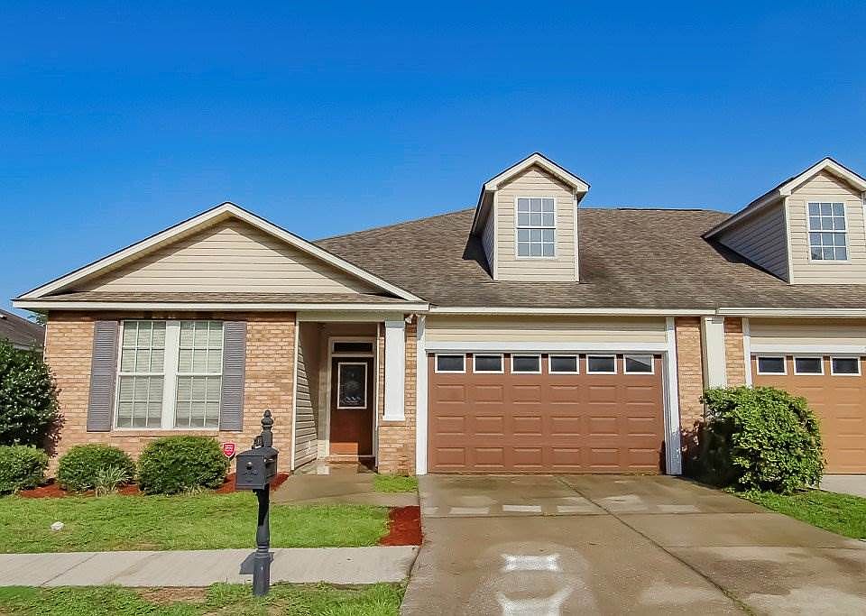 1st image of 27 Covington Cir