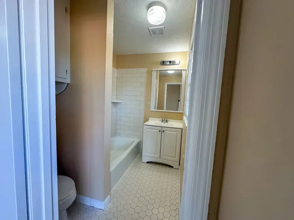 278 New Hope Rd, Lawrenceville, GA 30046