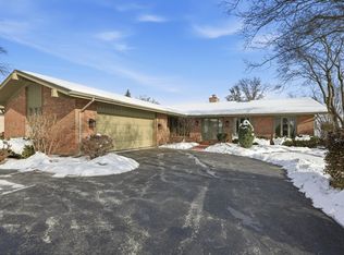 10023 Redbud Rd, Munster, IN 46321