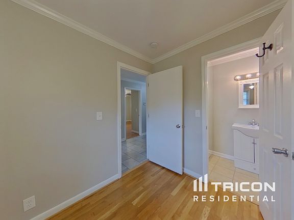 3rd image of 119 Nantz Ave