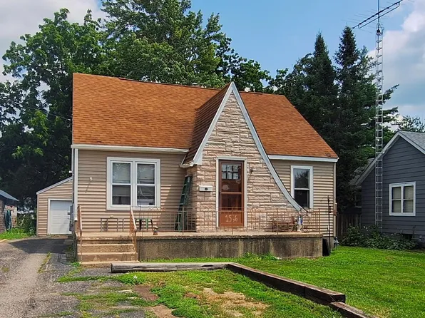 1566 Crosat St, La Salle, IL 61301