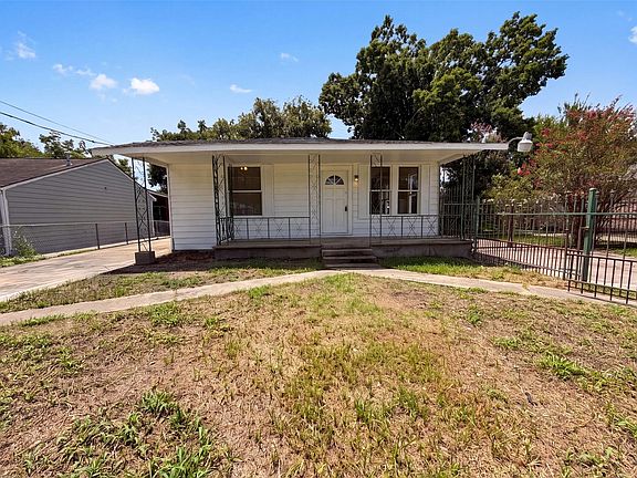 3rd image of 714 Bolling Ln