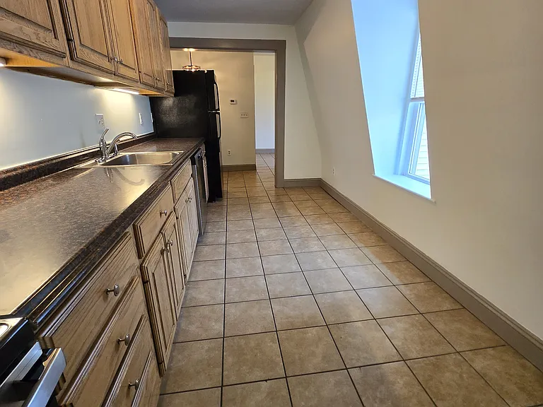 127 Pearl St #2N — Photo 5