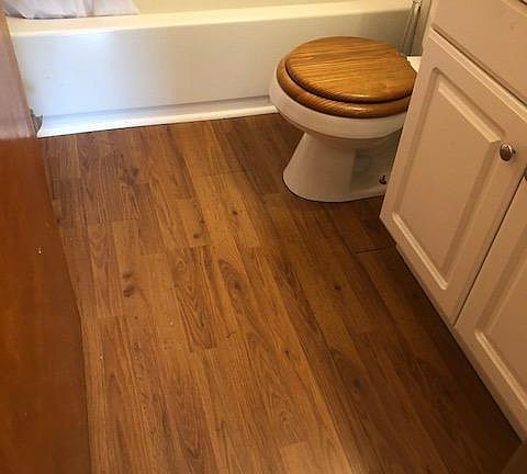 5th image of 10405 La Plaza Dr