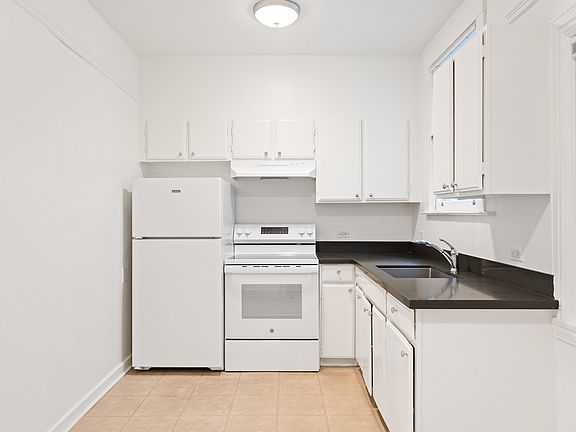 3rd image of 20 Parker Ave APT 3