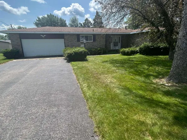 519 W Edwin St, Linwood, MI 48634