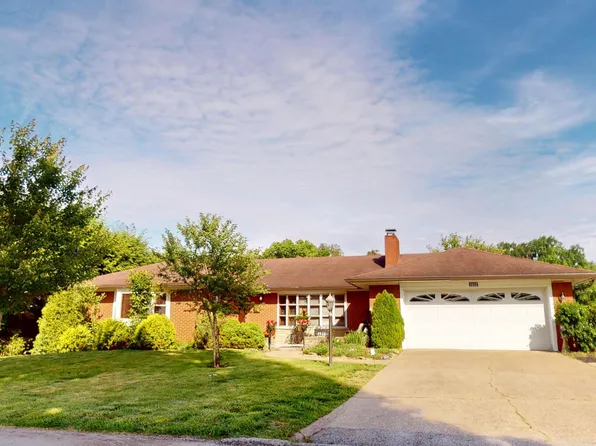 2926 Lucille St, Ashland, KY 41102