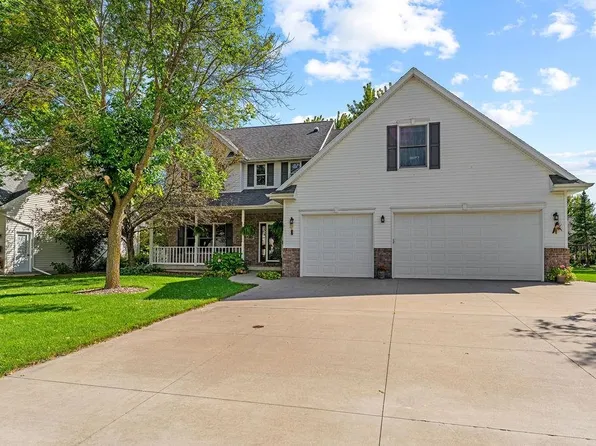 4723 W Grand Meadows Dr, Appleton, WI 54914