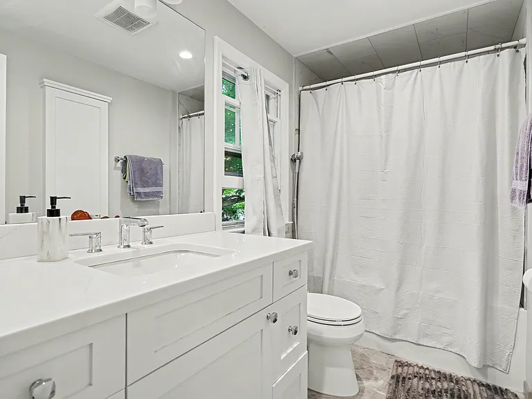 45 Moshier St — Photo 11