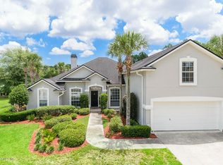 1673 Hammock Grove Ln, Jacksonville, FL 32225