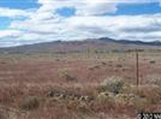 2225 E 7th St, Silver Springs, NV 89429