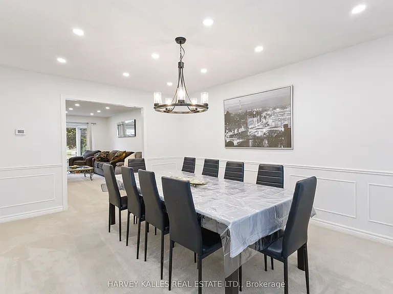 223 Sunnyside Dr — Photo 25