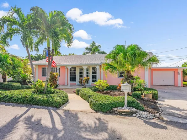 381 Zenith Ln, Juno Beach, FL 33408