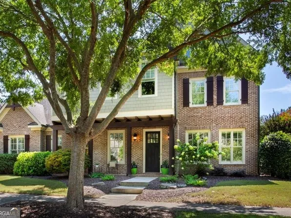 1095 Lunsford Cir, Alpharetta, GA 30004