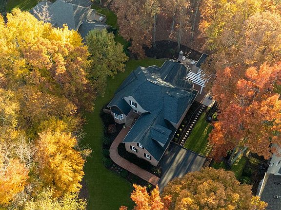 4th image of 10816 Chatham Ridge Way