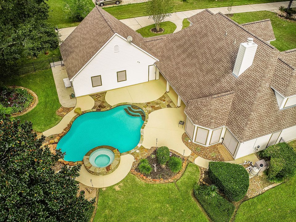1st image of 29811 Commons Superior Dr