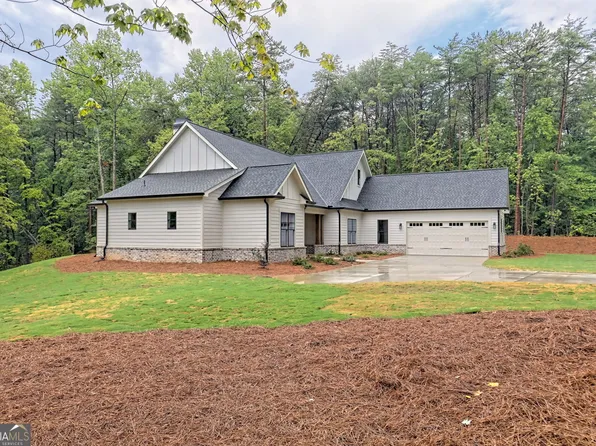 316 Glazenwood Dr, Clarkesville, GA 30523