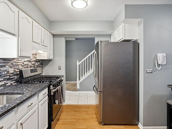 5th image of 7953 160th St